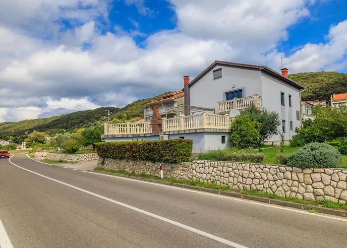 Apartment Vesna *